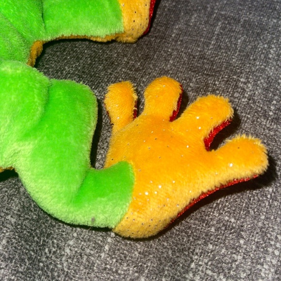 LIL’ Kinz WEBKINZ Ganz TREE FROG HS109 hang & but Tag No Code plush stuff animal - Picture 7 of 10